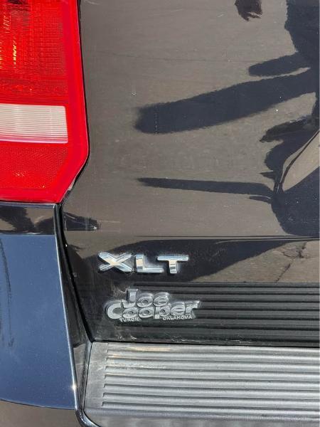 Ford Expedition XLT 4WD 2020