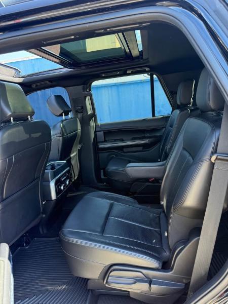 Ford Expedition XLT 4WD 2020