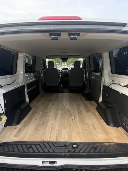 Ford Transit 150 Wagon Low Roof XL w/Sliding Pass. 130-in. WB 2016