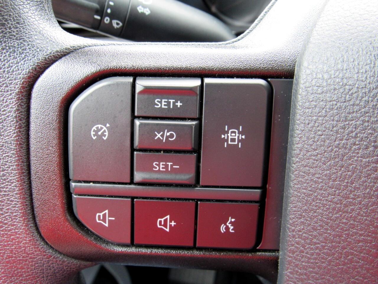 Ford F-150 XLT SuperCrew 4WD 2023