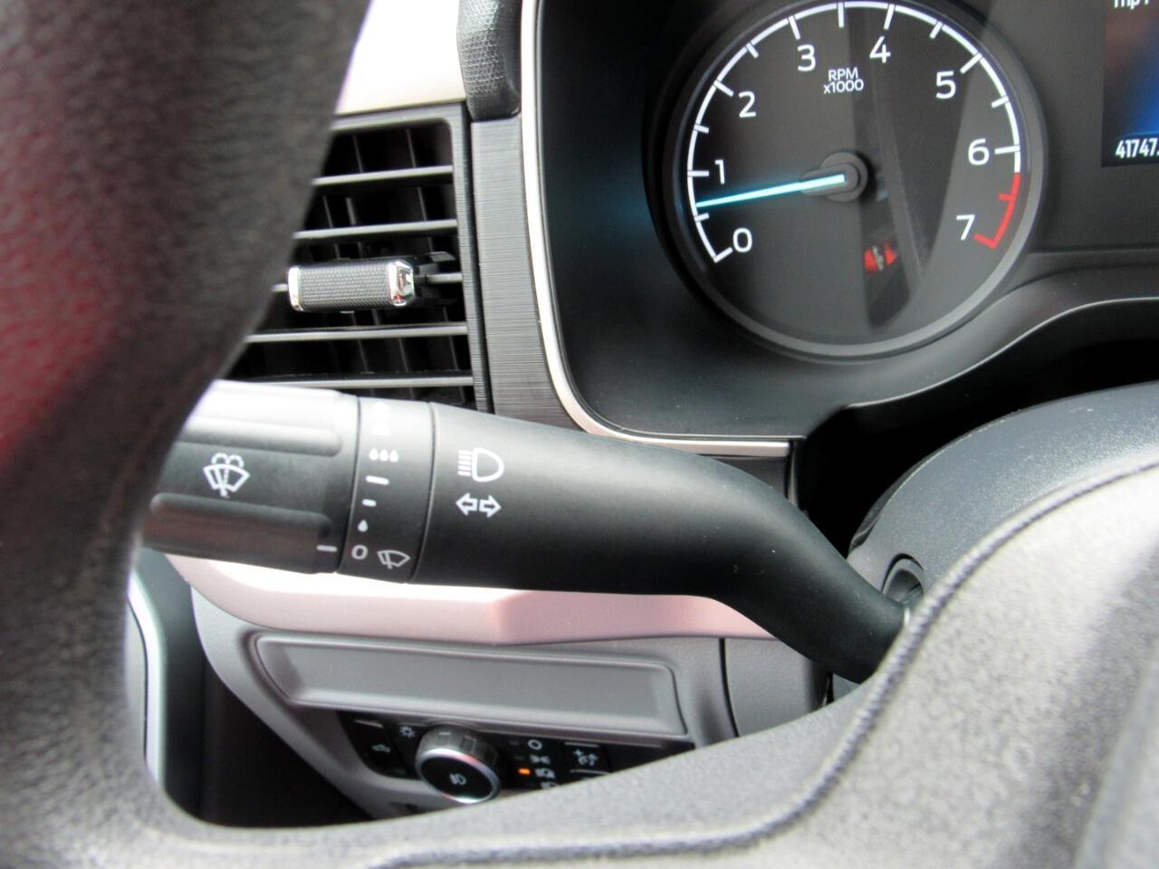 Ford F-150 XLT SuperCrew 4WD 2023