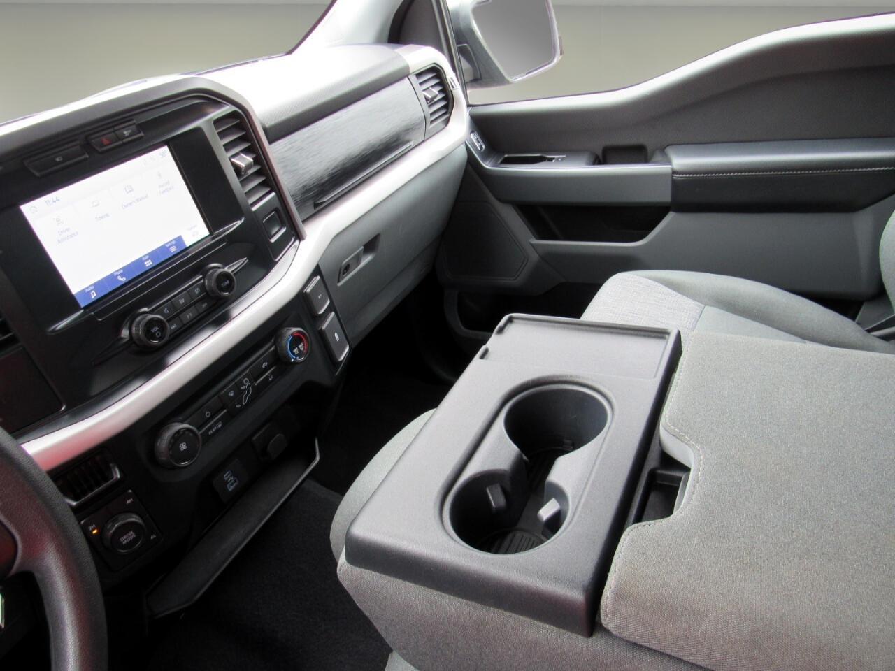 Ford F-150 XLT SuperCrew 4WD 2023