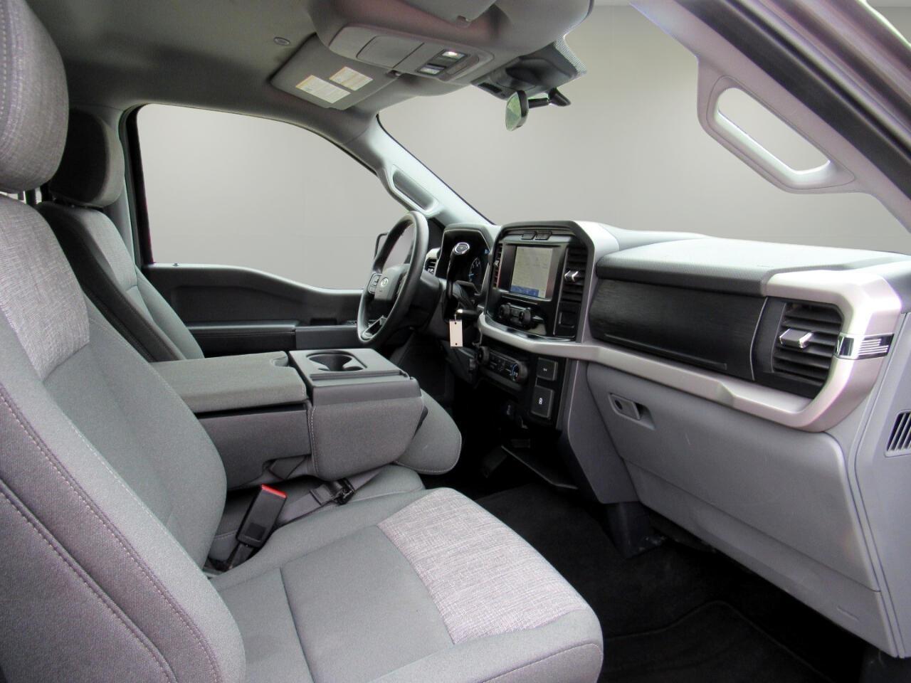 Ford F-150 XLT SuperCrew 4WD 2023