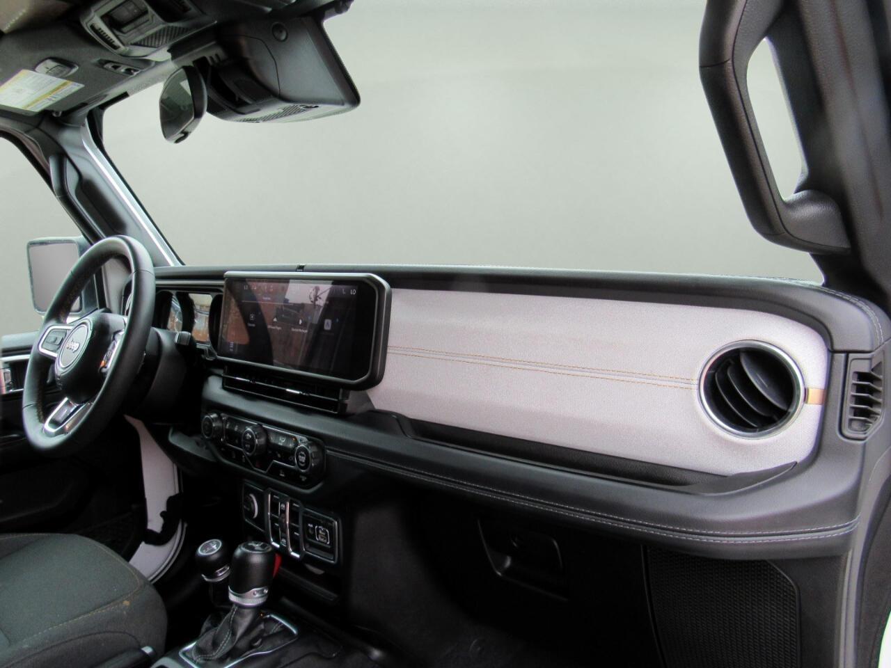 Jeep Wrangler Sahara 4 Door 4x4 2024