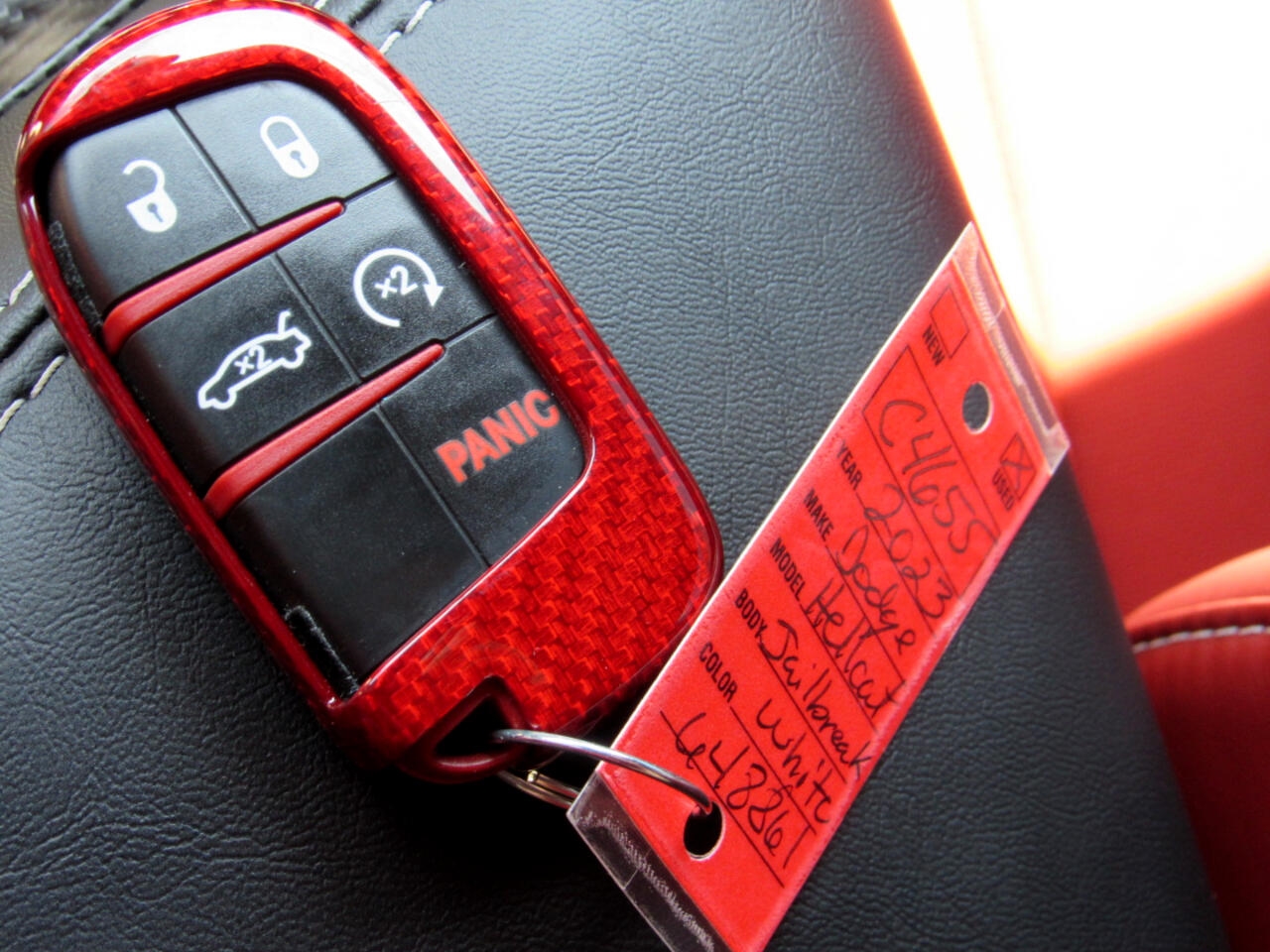 Dodge Challenger SRT Hellcat Jailbreak RWD 2023