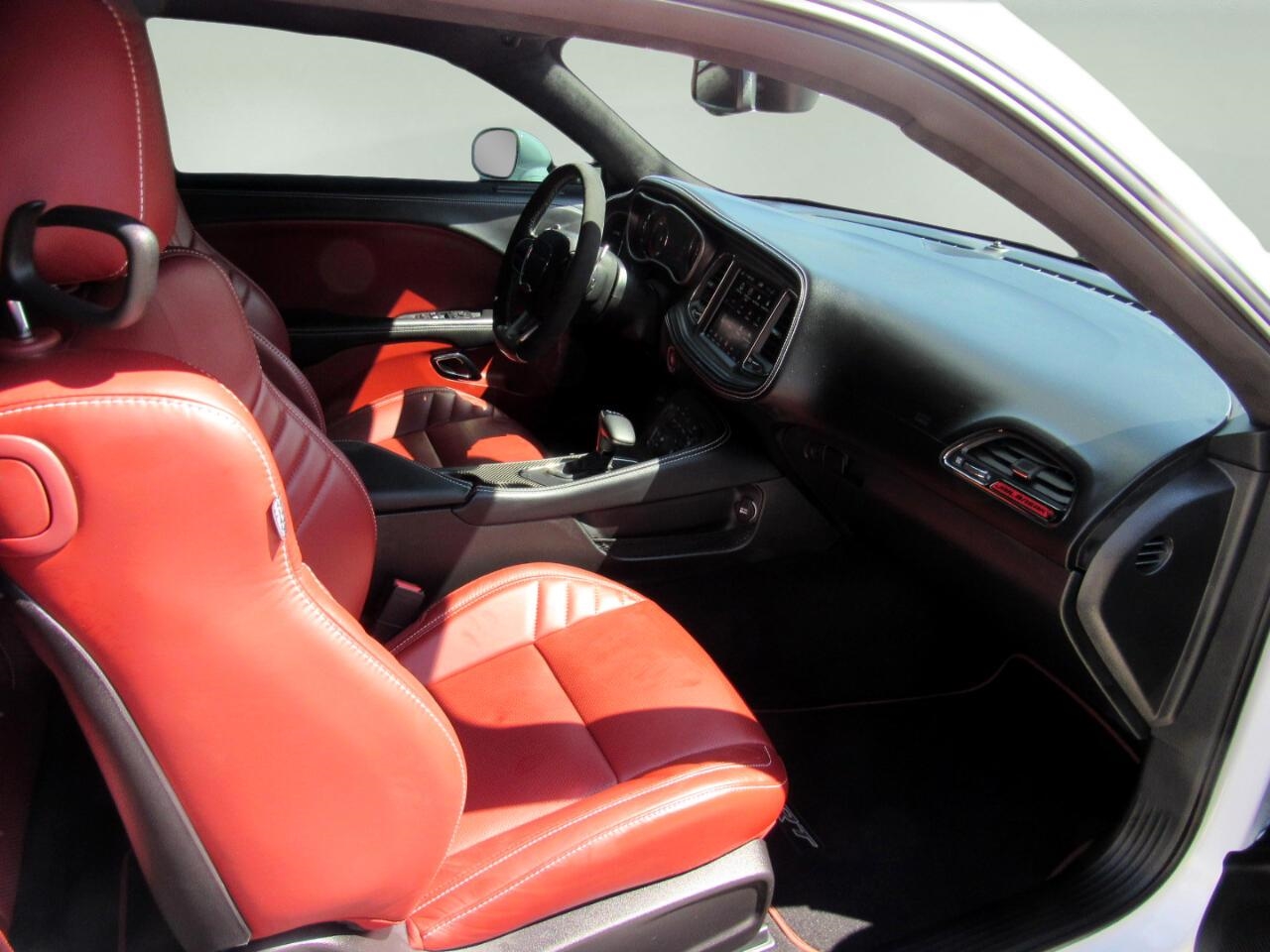 Dodge Challenger SRT Hellcat Jailbreak RWD 2023