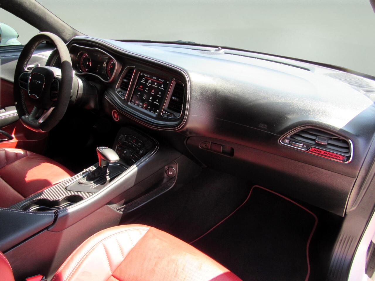 Dodge Challenger SRT Hellcat Jailbreak RWD 2023