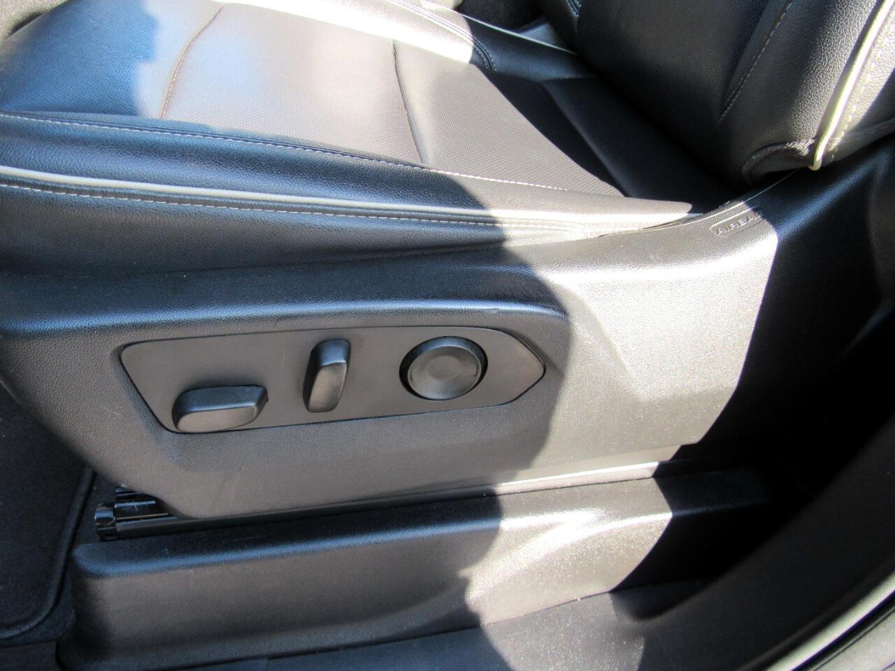 GMC Yukon SLT 4WD 2023