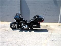 2011 Harley-Davidson Electra Glide Ultra Limited  2011 Harley-Davidson Electra Glide Ultra Limited
