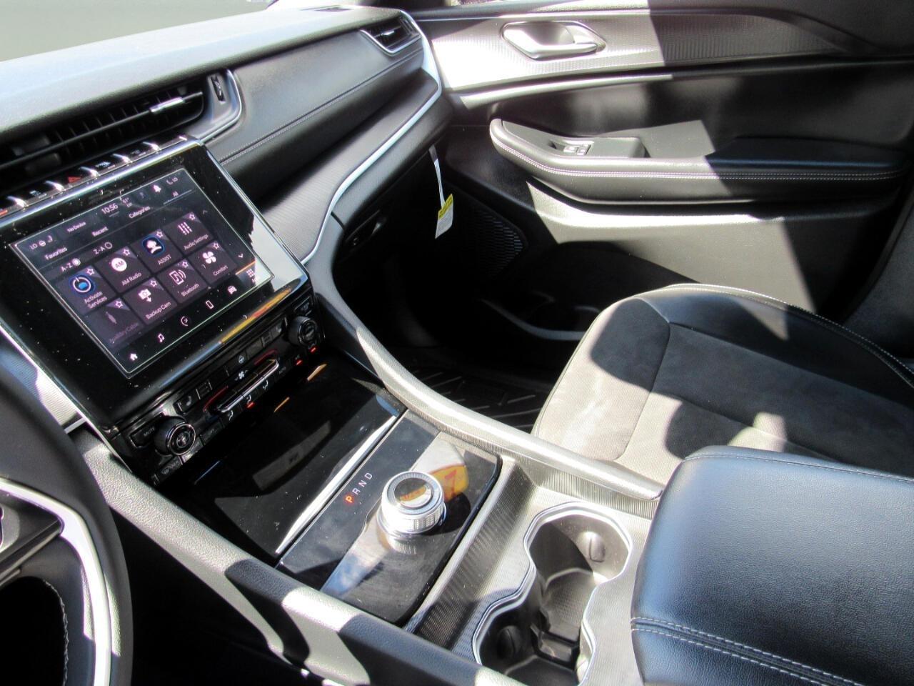 Jeep Grand Cherokee L  2024