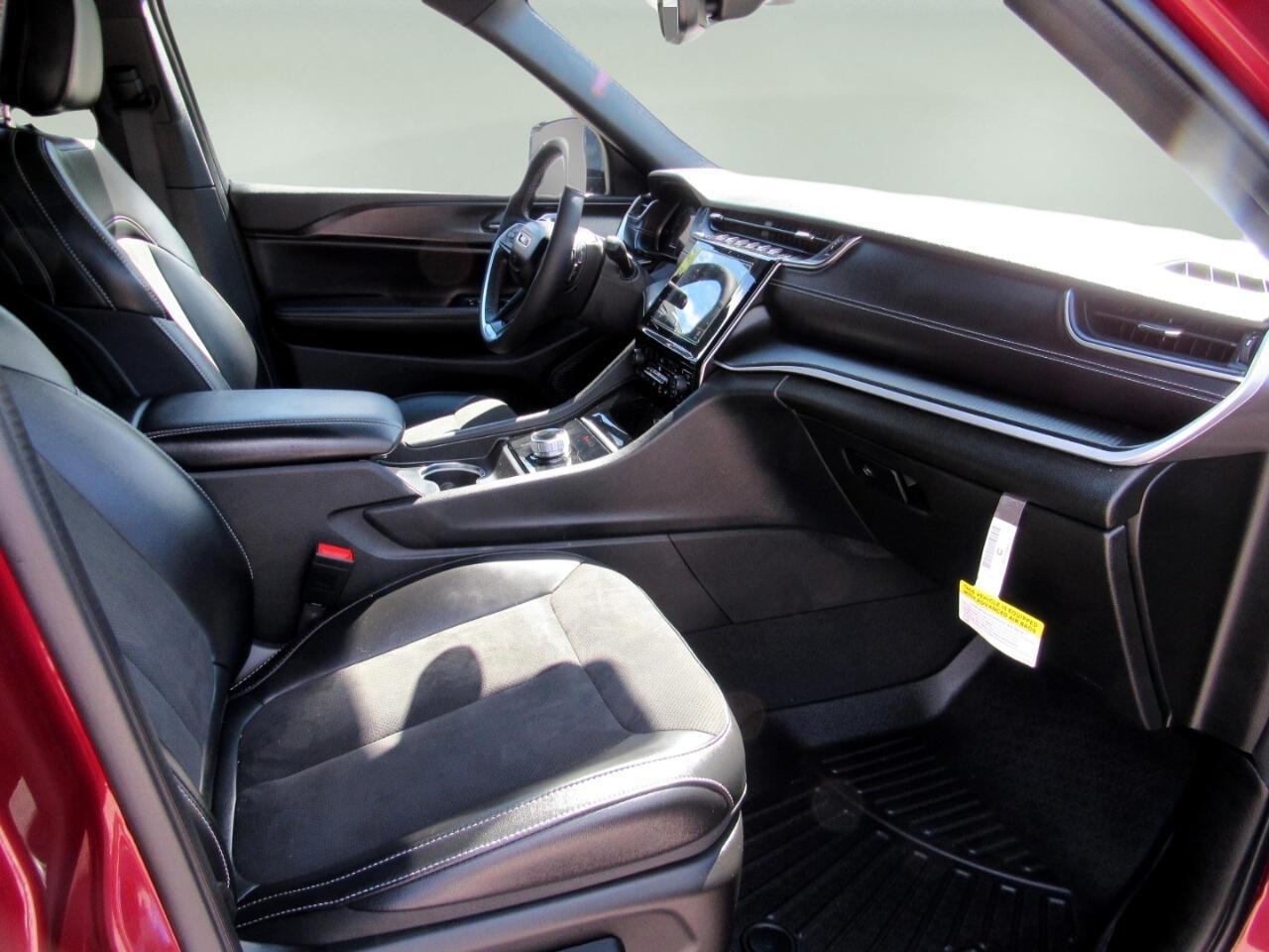 Jeep Grand Cherokee L  2024