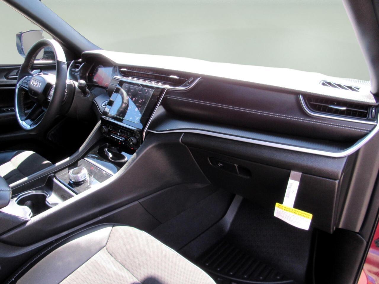 Jeep Grand Cherokee L  2024