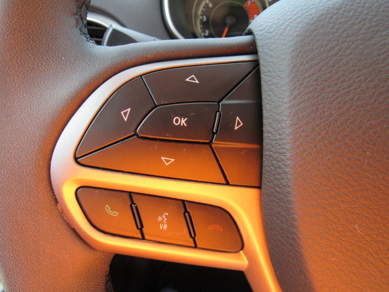 Jeep Cherokee Latitude Lux 4WD 2022 Jeep Cherokee Latitude Lux 4WD 2022