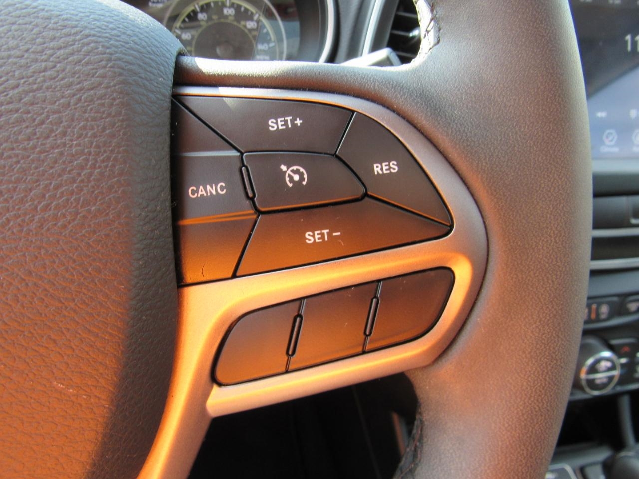 Jeep Cherokee Latitude Lux 4WD 2022 Jeep Cherokee Latitude Lux 4WD 2022