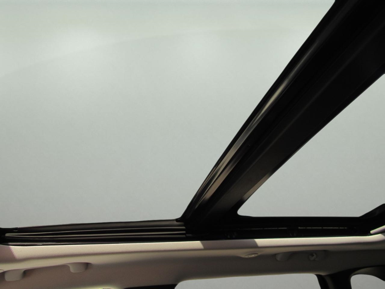 Jeep Cherokee Latitude Lux 4WD 2022 Jeep Cherokee Latitude Lux 4WD 2022