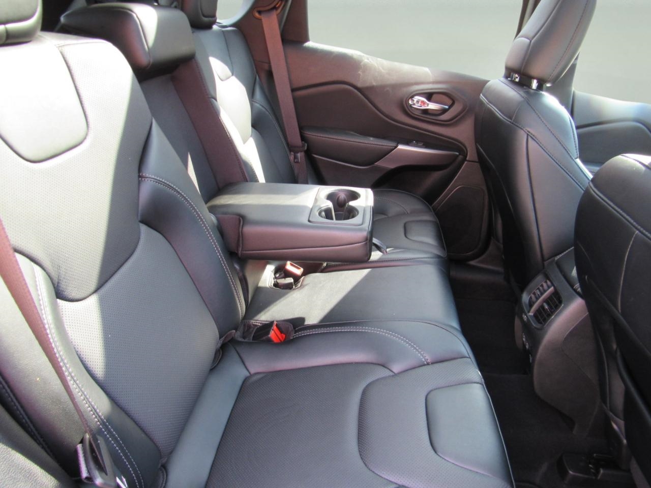 Jeep Cherokee Latitude Lux 4WD 2022 Jeep Cherokee Latitude Lux 4WD 2022