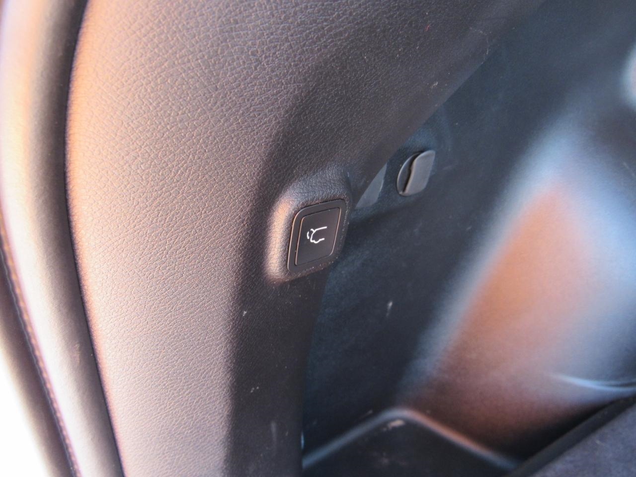 Jeep Cherokee Latitude Lux 4WD 2022 Jeep Cherokee Latitude Lux 4WD 2022