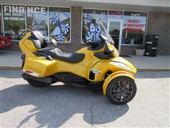 2013 Can-Am Spyder RT  2013 Can-Am Spyder RT