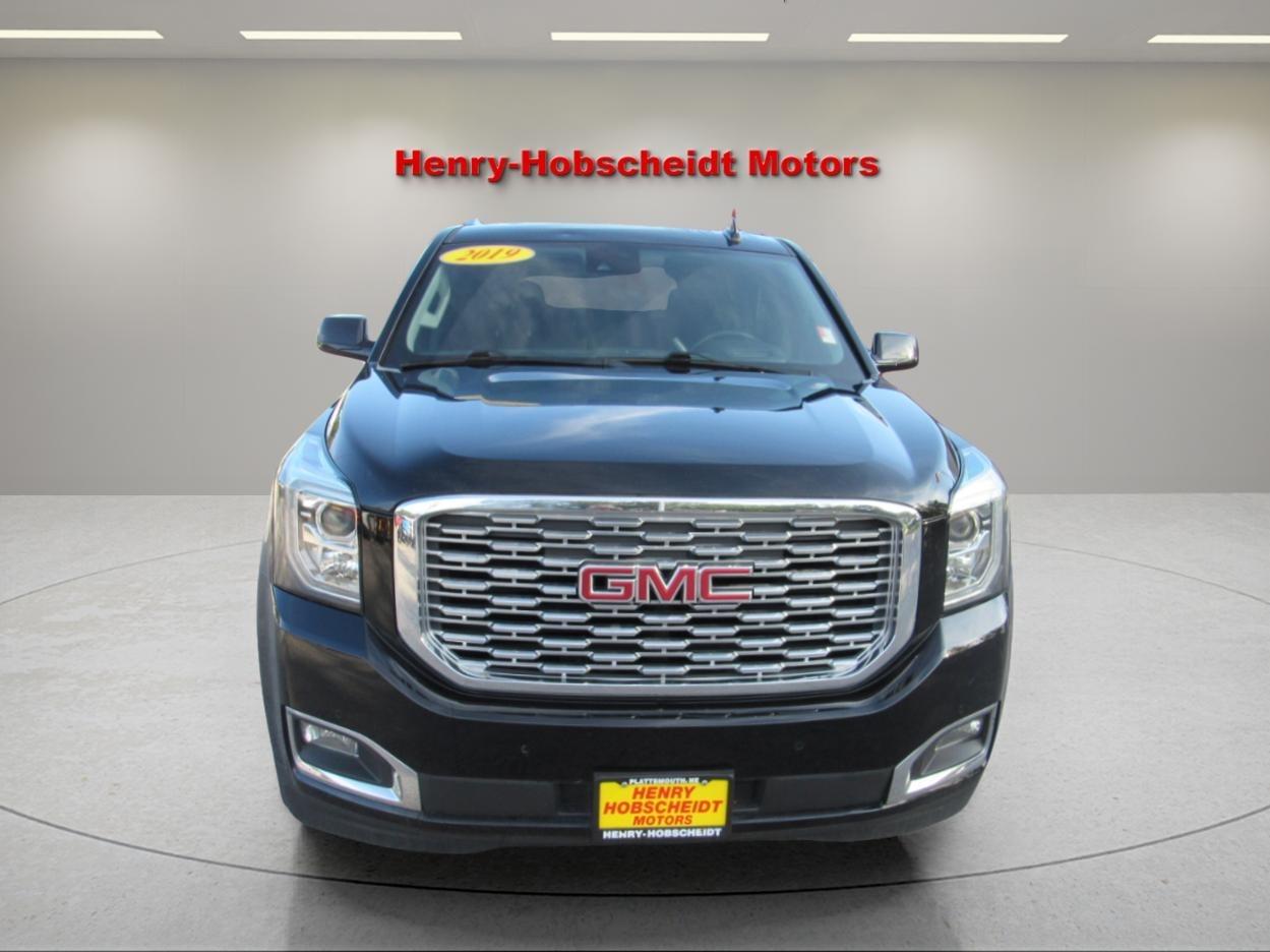 GMC Yukon Denali 4WD 2019