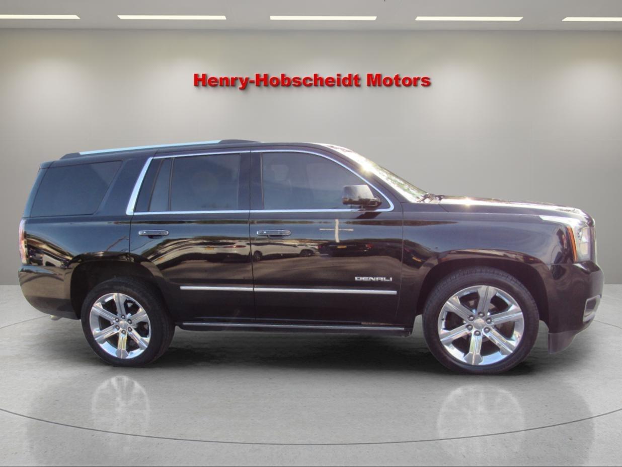 GMC Yukon Denali 4WD 2019