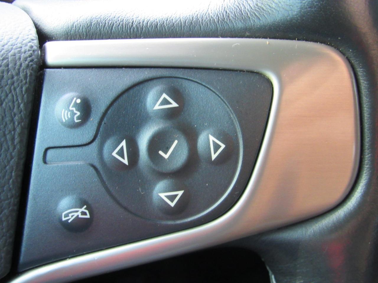 GMC Yukon Denali 4WD 2019