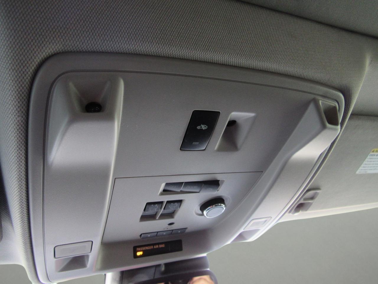 GMC Yukon Denali 4WD 2019