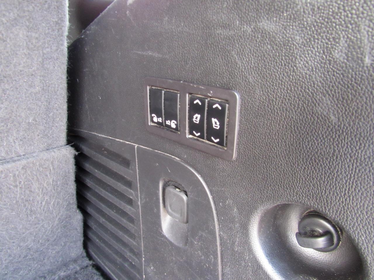 GMC Yukon Denali 4WD 2019