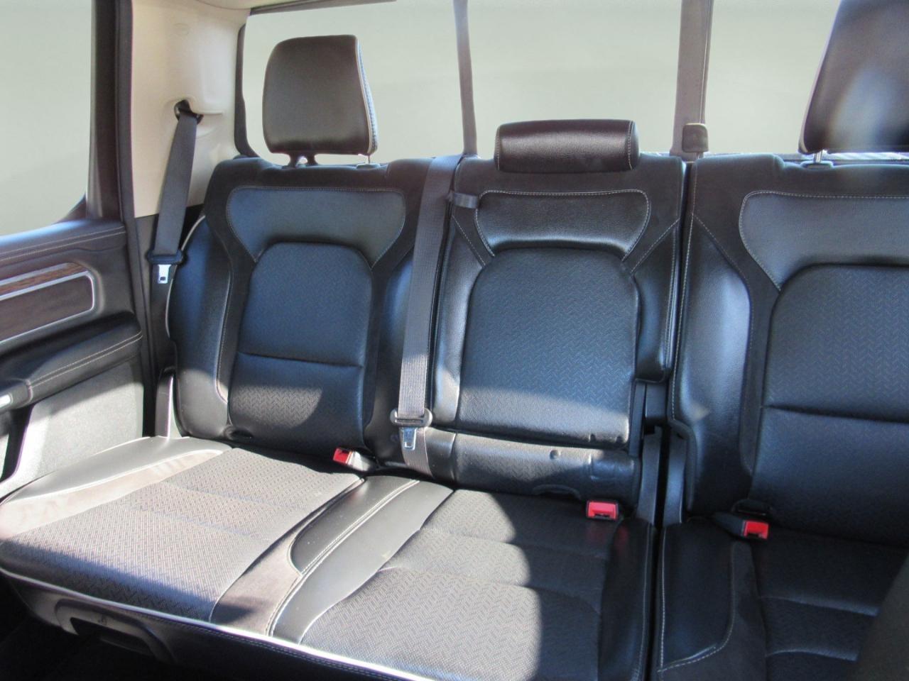 RAM 1500 Laramie Crew Cab 4WD 2020