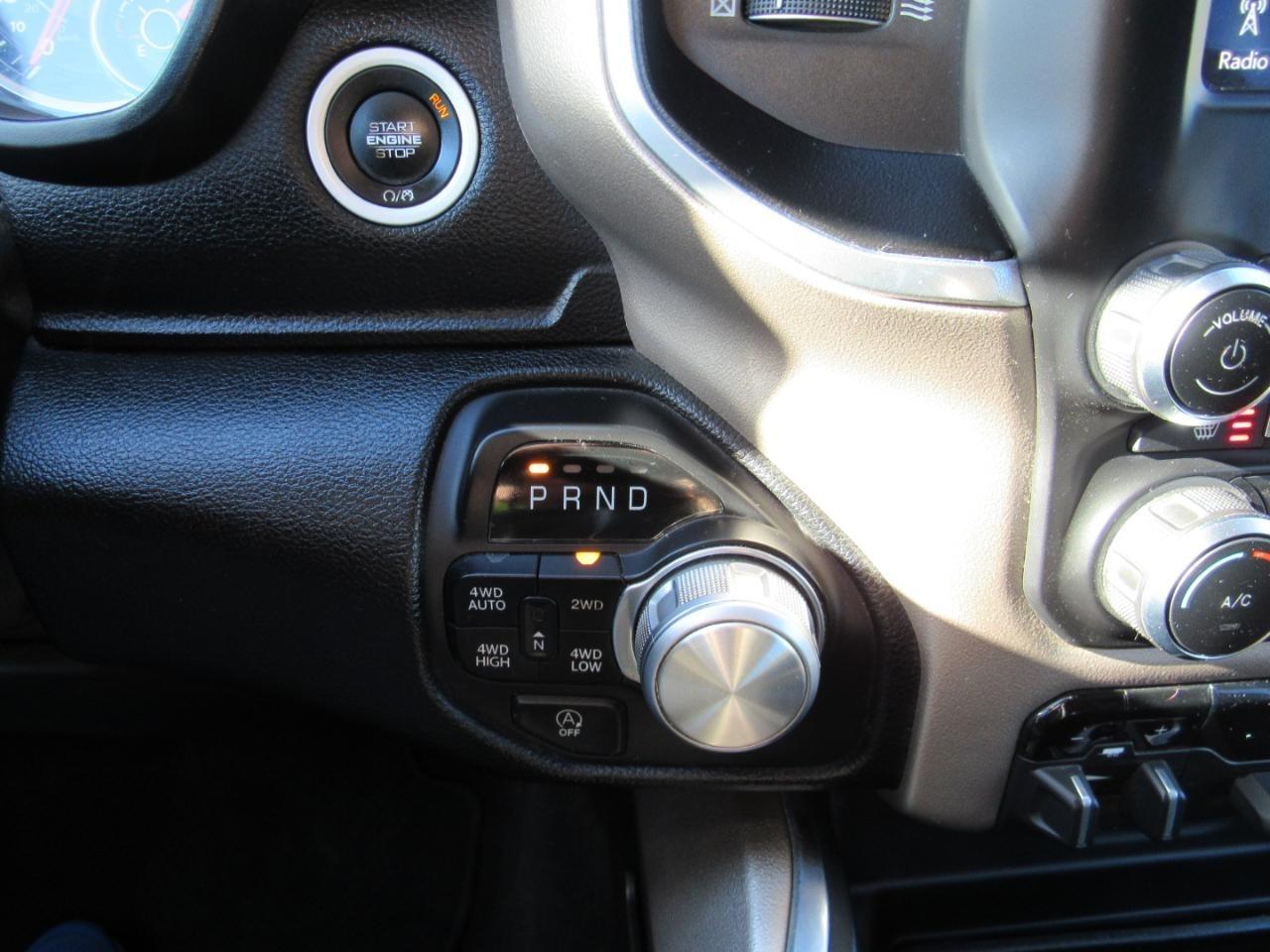 RAM 1500 Laramie Crew Cab 4WD 2020