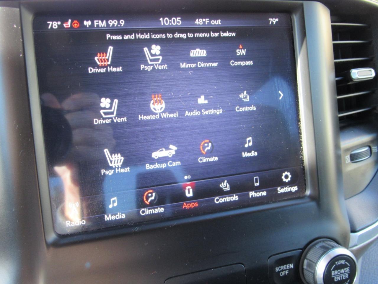 RAM 1500 Laramie Crew Cab 4WD 2020