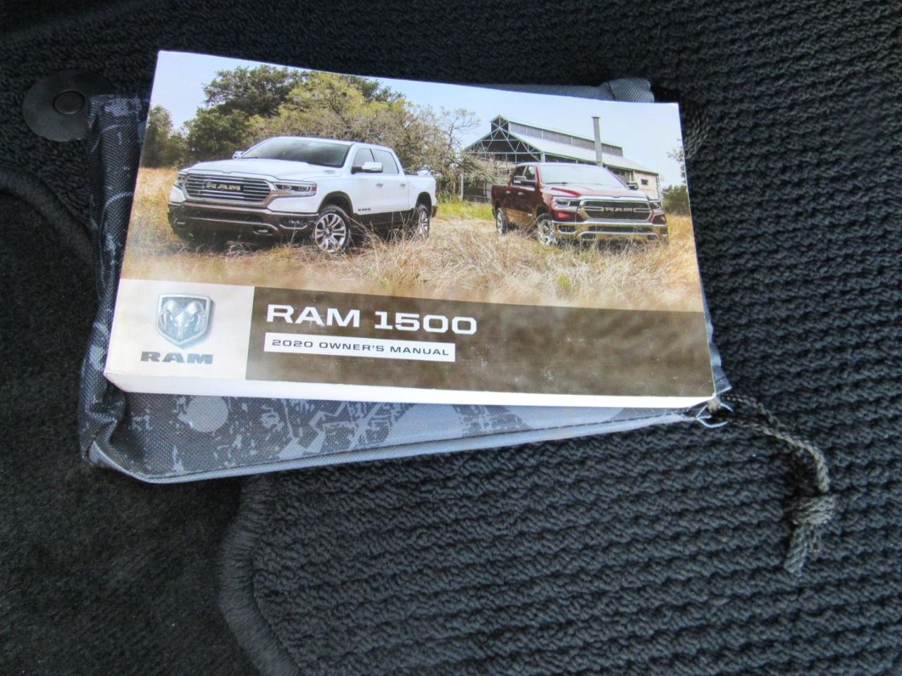 RAM 1500 Laramie Crew Cab 4WD 2020