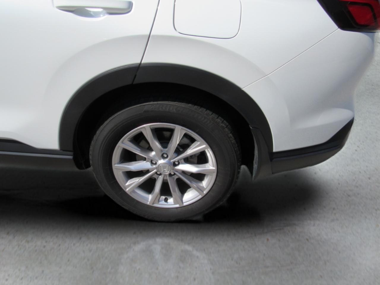 2023 Honda CR-V EX photo 4