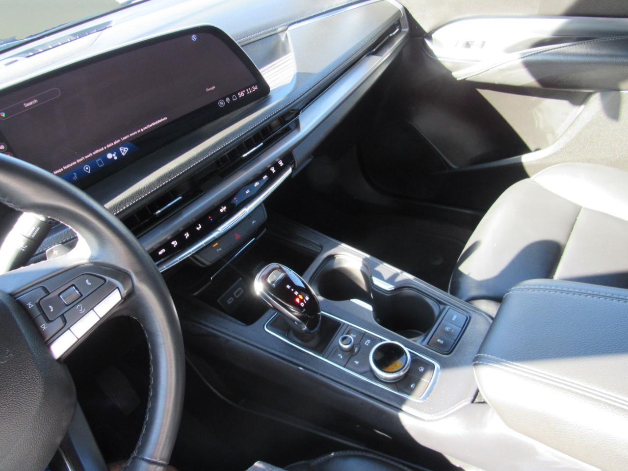 Cadillac XT4 Premium Luxury AWD 2024