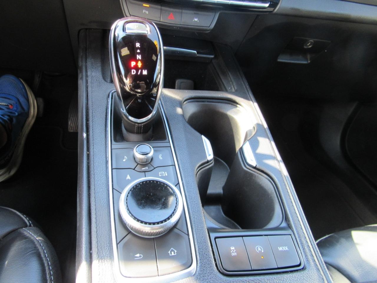 Cadillac XT4 Premium Luxury AWD 2024