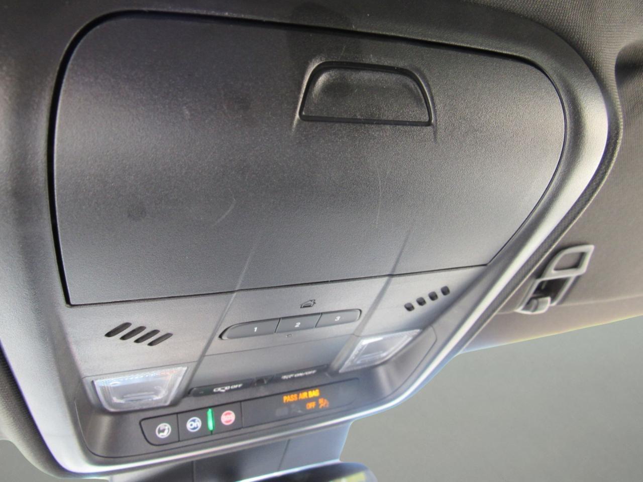 Cadillac XT4 Premium Luxury AWD 2024