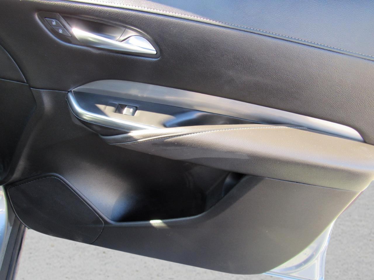 Cadillac XT4 Premium Luxury AWD 2024