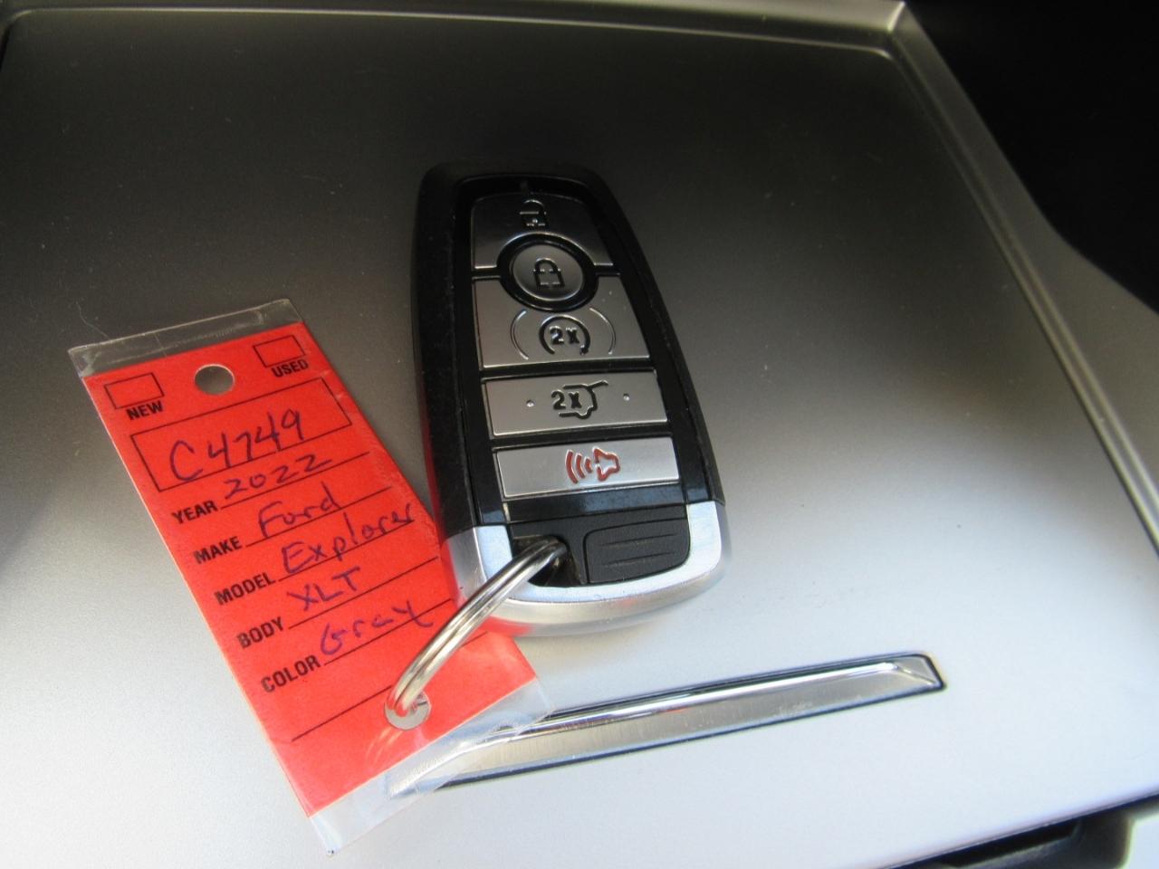 Ford Explorer XLT 4WD 2022