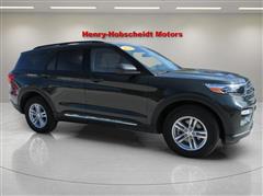 2022 Ford Explorer  2022 Ford Explorer