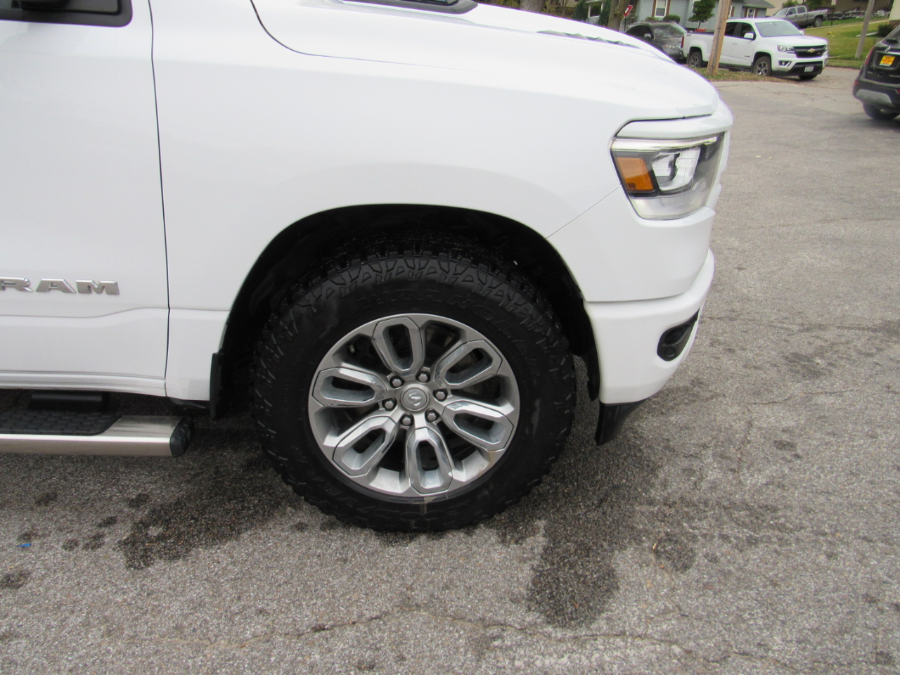 RAM 1500 Laramie Crew Cab 4WD 2023 RAM 1500 Laramie Crew Cab 4WD 2023