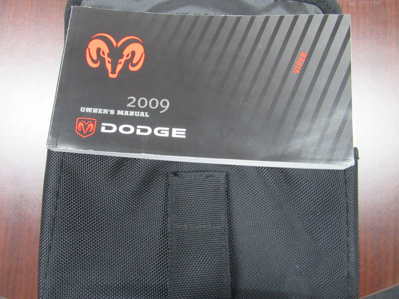 Dodge Viper  2009 Dodge Viper  2009