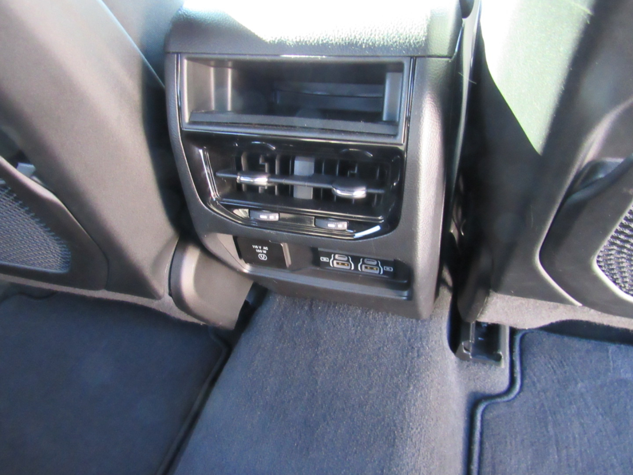 Jeep Grand Cherokee Altitude X 4x4 2023 Jeep Grand Cherokee Altitude X 4x4 2023