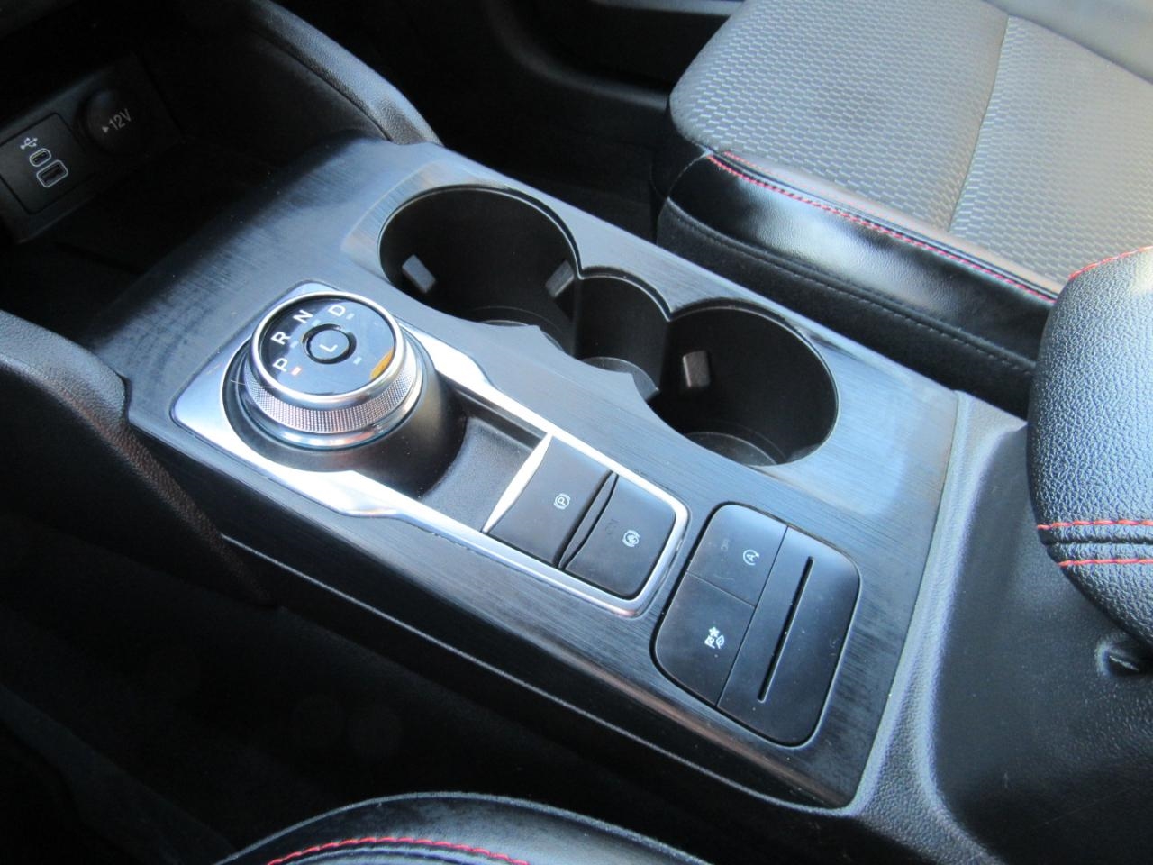 Ford Escape ST-Line AWD 2024