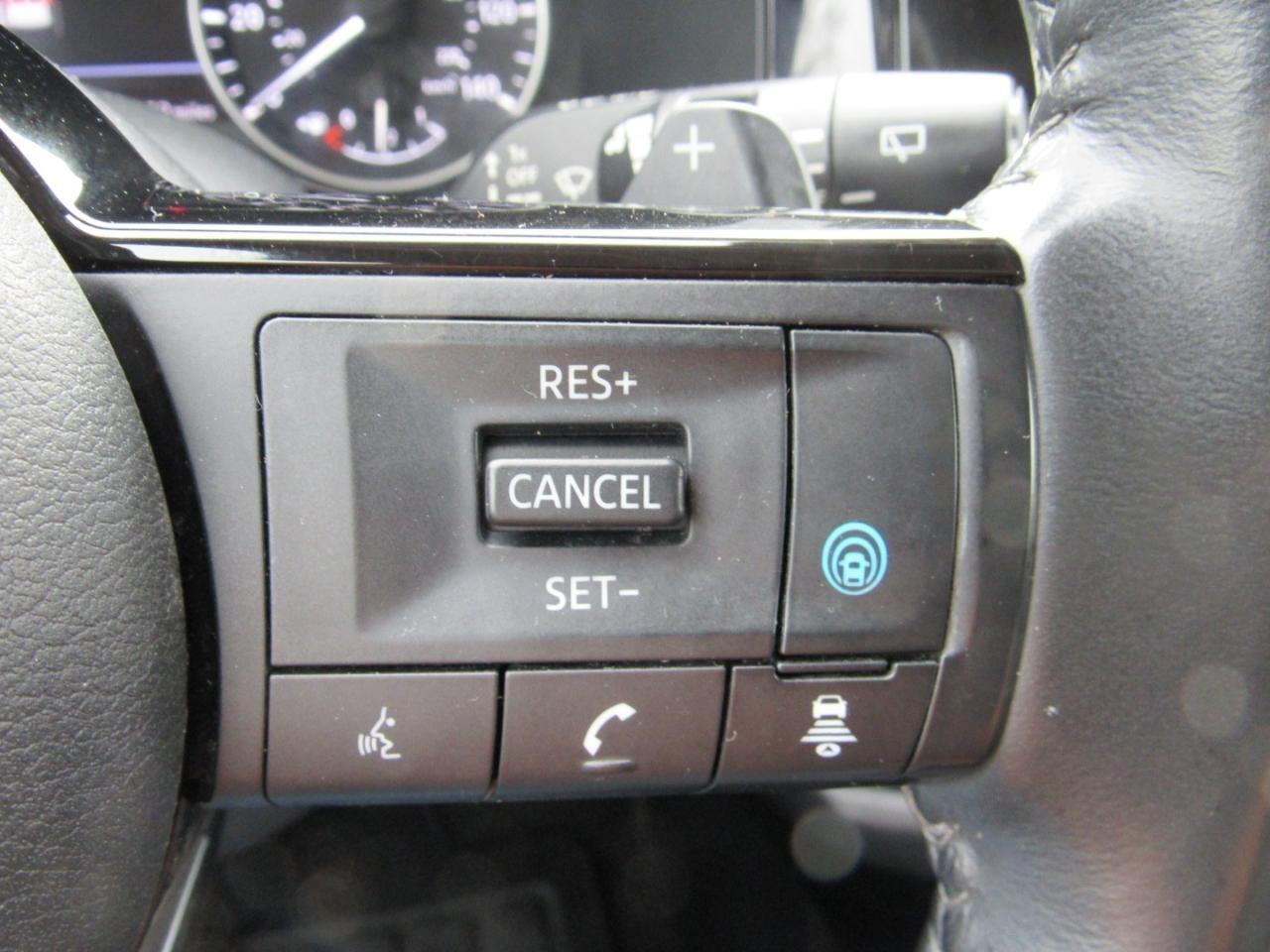 Nissan Pathfinder SL 4WD 2022