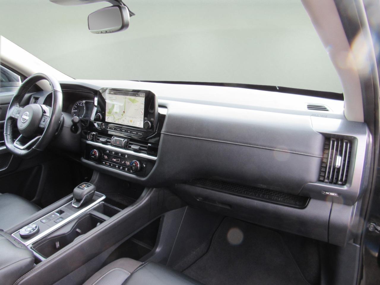 Nissan Pathfinder SL 4WD 2022