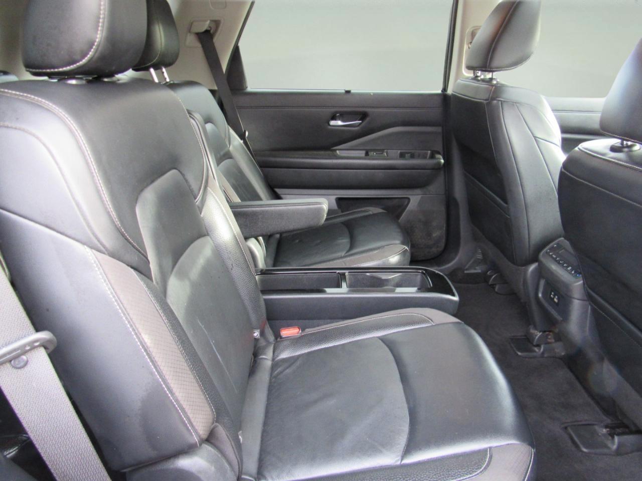 Nissan Pathfinder SL 4WD 2022