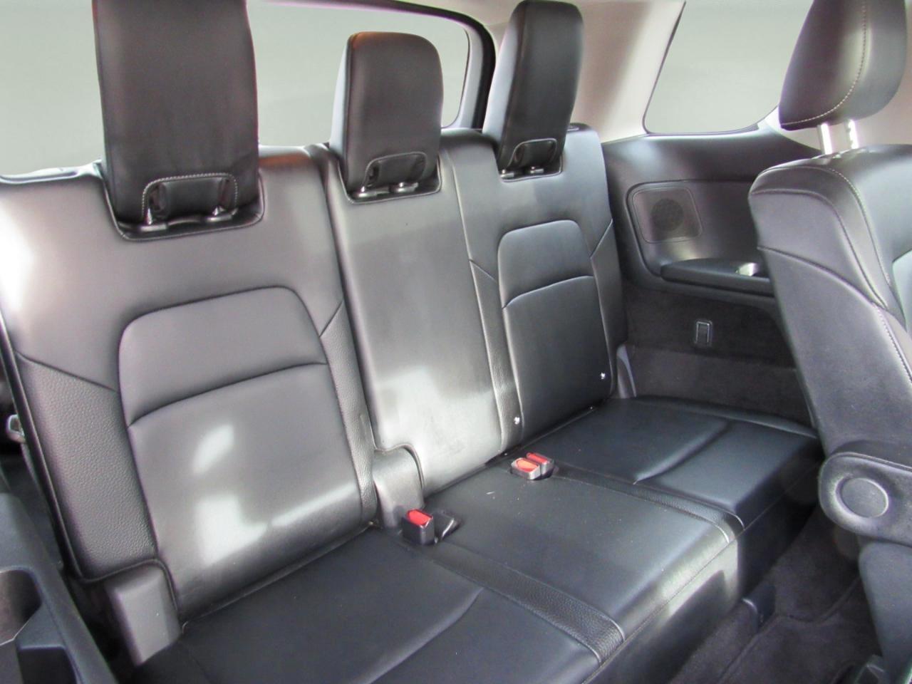 Nissan Pathfinder SL 4WD 2022