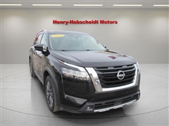 2022 Nissan Pathfinder 