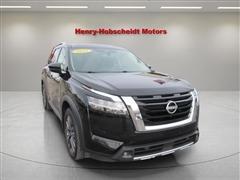2022 Nissan Pathfinder 