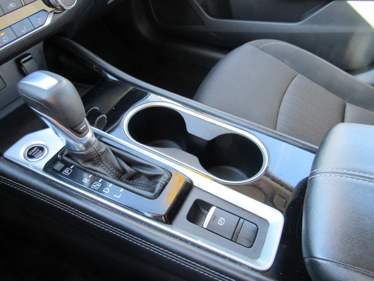 Nissan Altima 2.5 SV AWD 2023