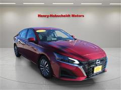 2023 Nissan Altima 